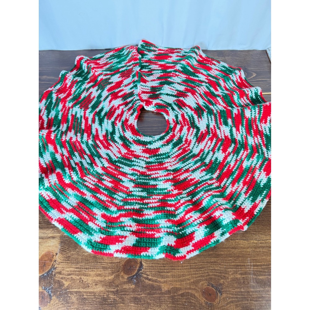 VTG Handmade Crochet Christmas Tree Skirt 30" Red Green White Holiday Decor